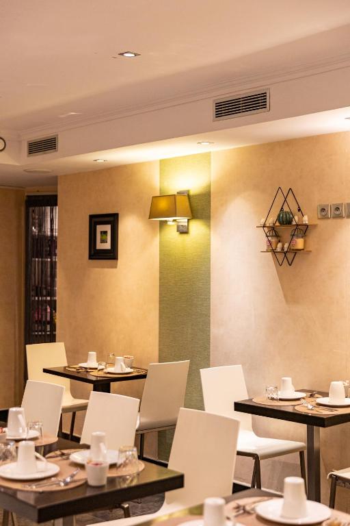 Hotel Claude Bernard Saint-Germain - Resim 24