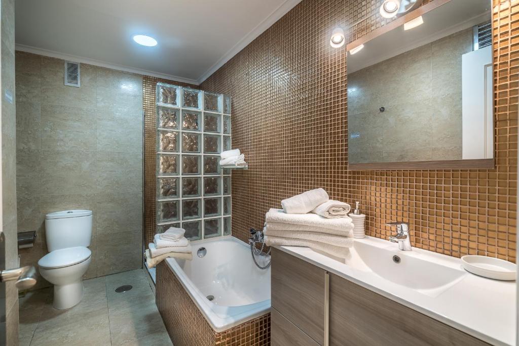 Koupelna v ubytování Apartamentos Las Brisas