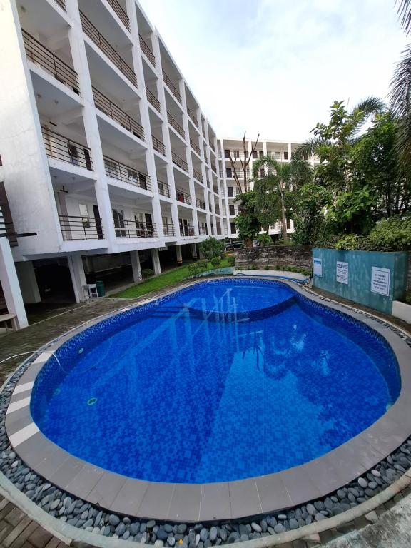 Πισίνα στο ή κοντά στο The Regular