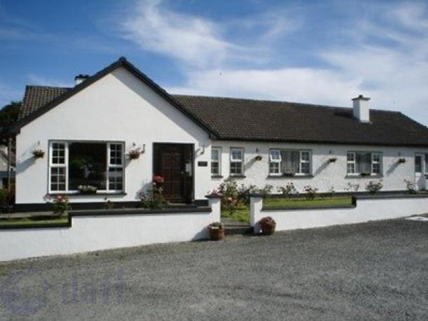 Gallery image of Ardmore House in Kenmare