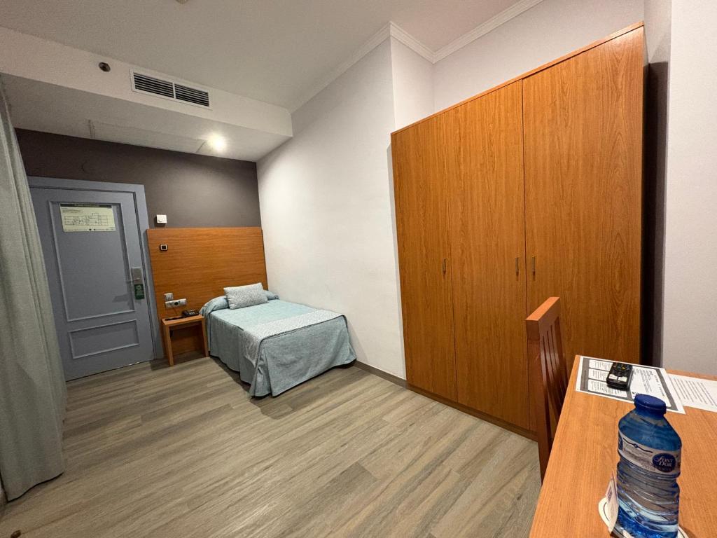 Ramblas Hotel - 