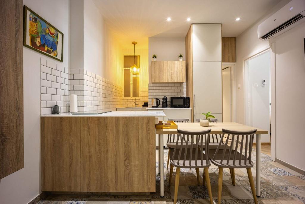 Spacious & Well Designed 2BR Apartment in Pangrati