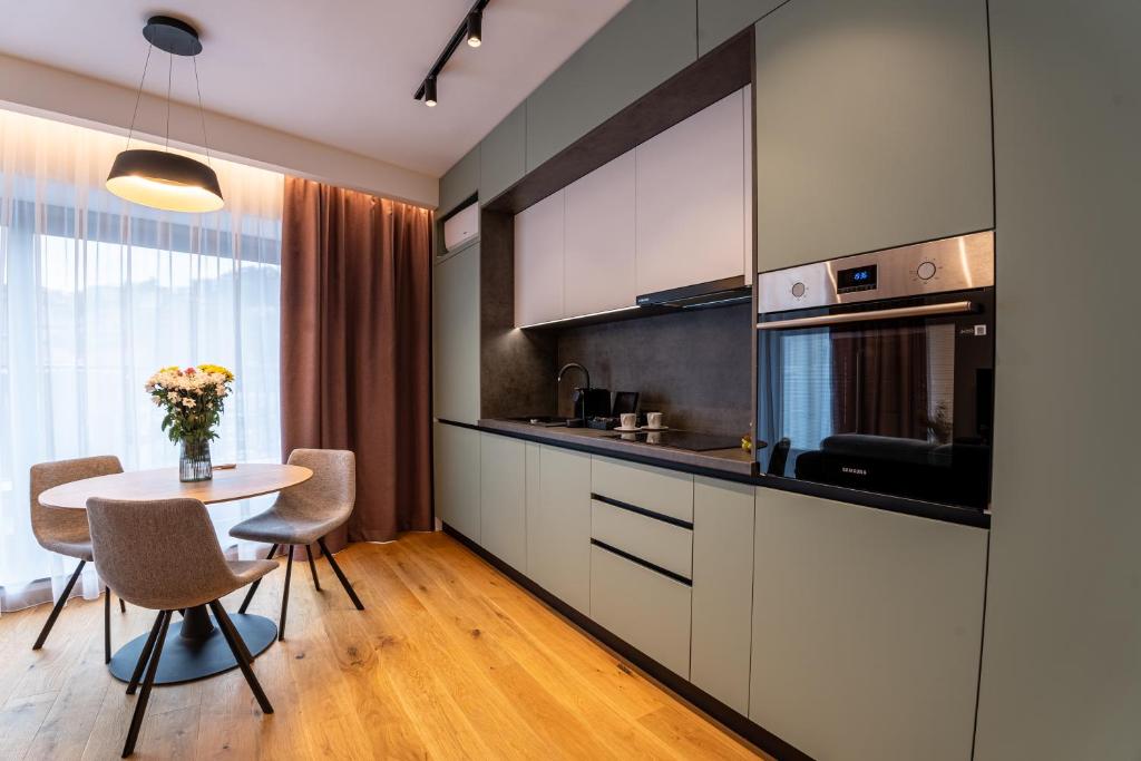Cuza 16 - Central Premium Apartments - Resim 24