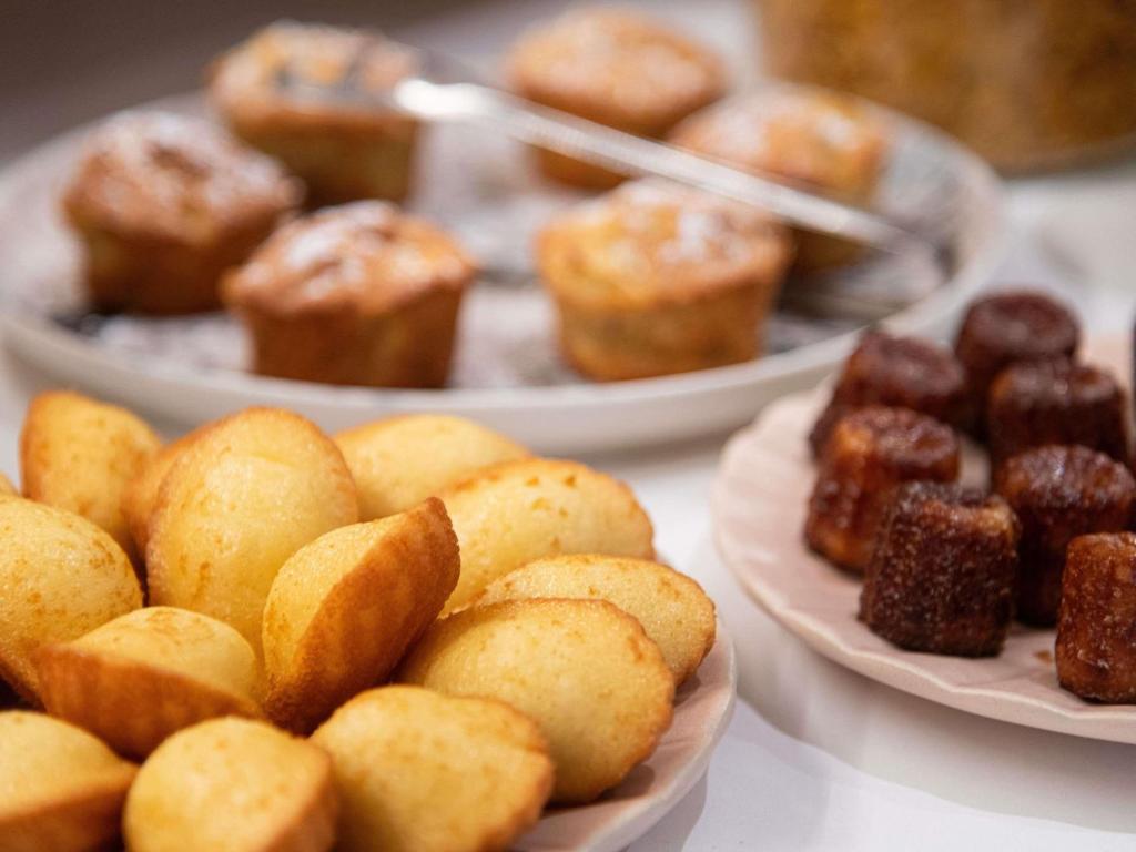 Mercure Paris Montparnasse Raspail - Resim 22