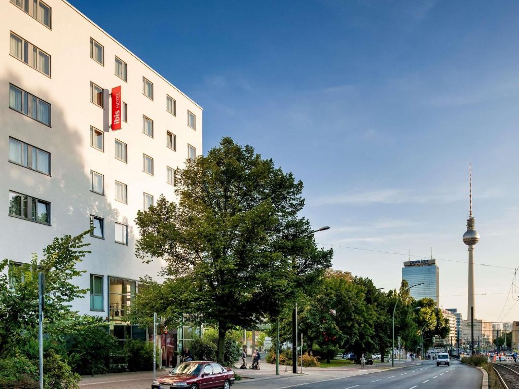 ibis Berlin Mitte - Resim 4