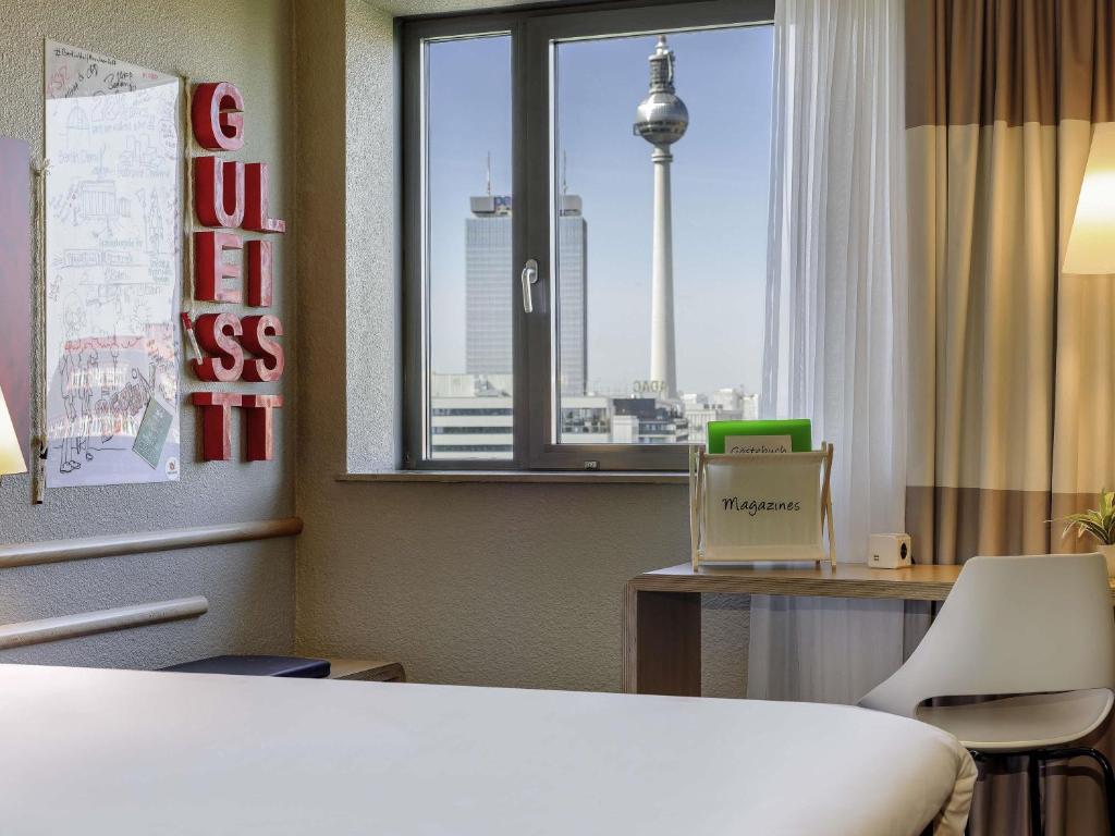 ibis Berlin Mitte - Resim 14