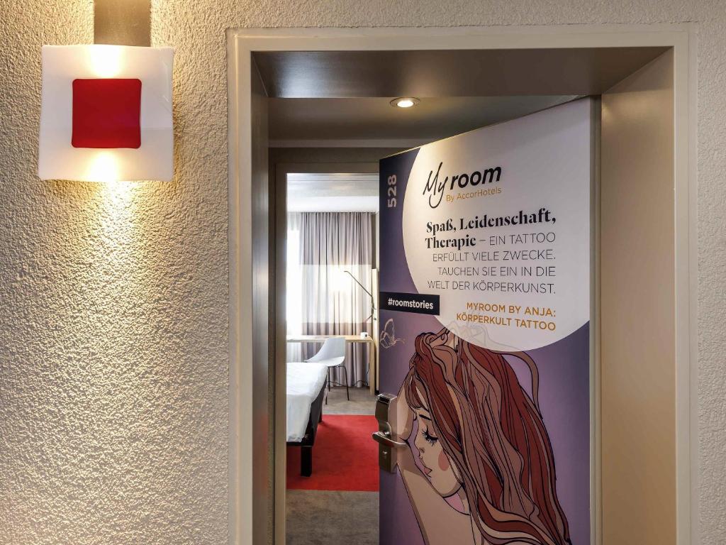 ibis Berlin Mitte - Resim 13