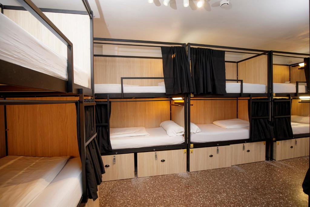 Onefam Les Corts - 7