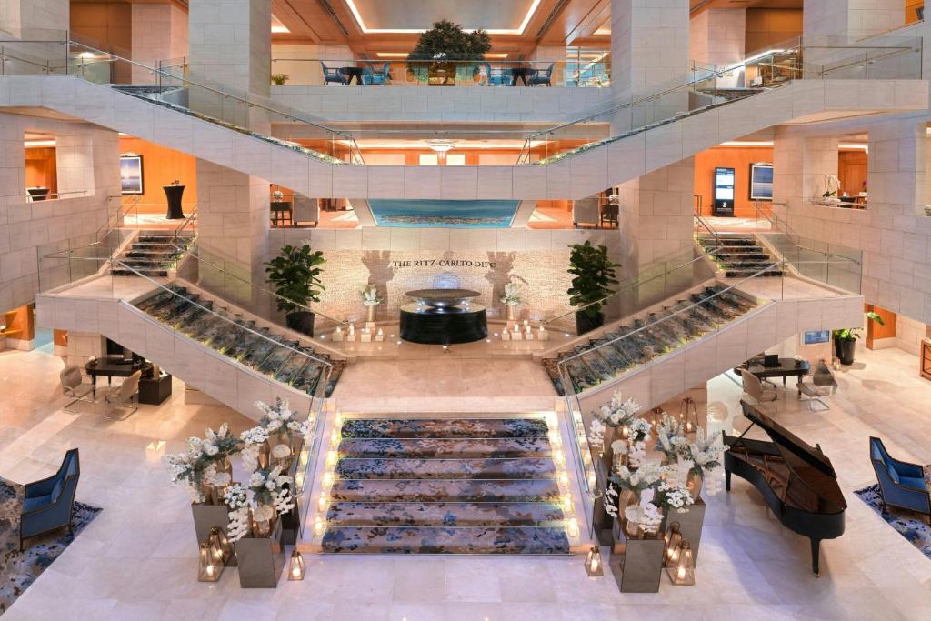 Ritz Carlton DIFC Downtown Dubai - Resim 36