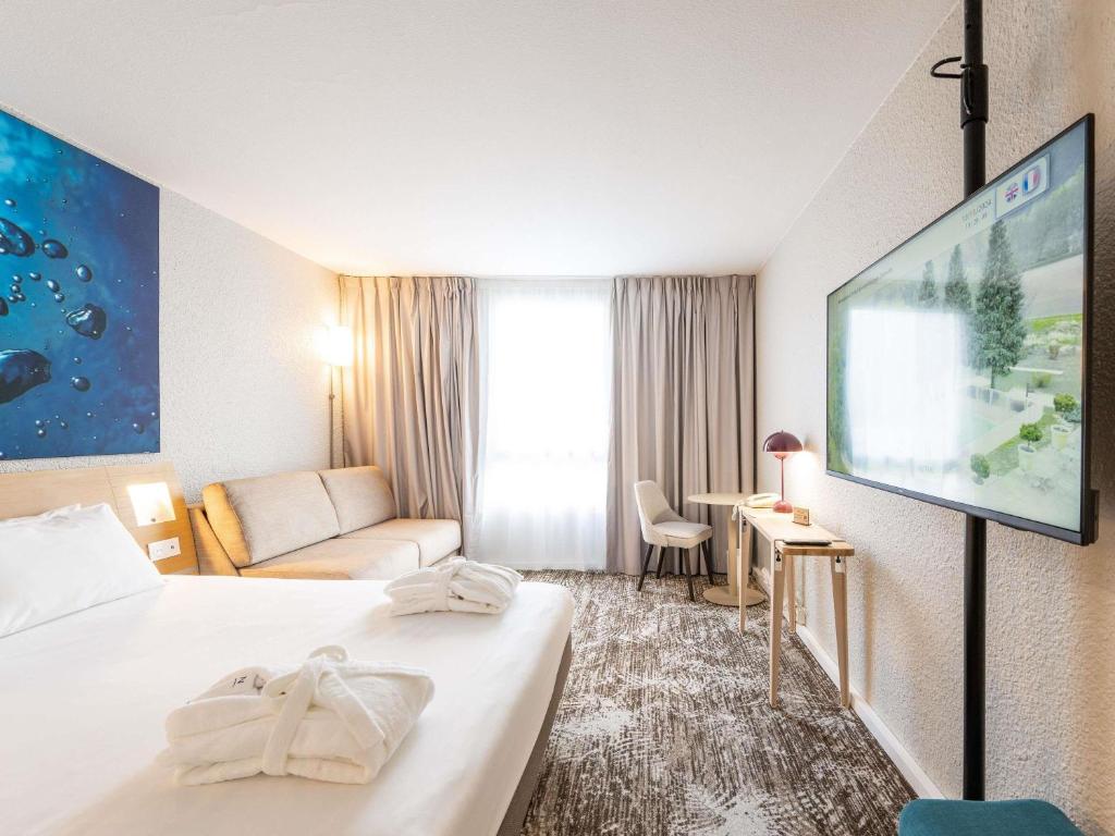 Novotel Grenoble Nord Voreppe - Quarto Duplo Executivo Com Sofá-Cama