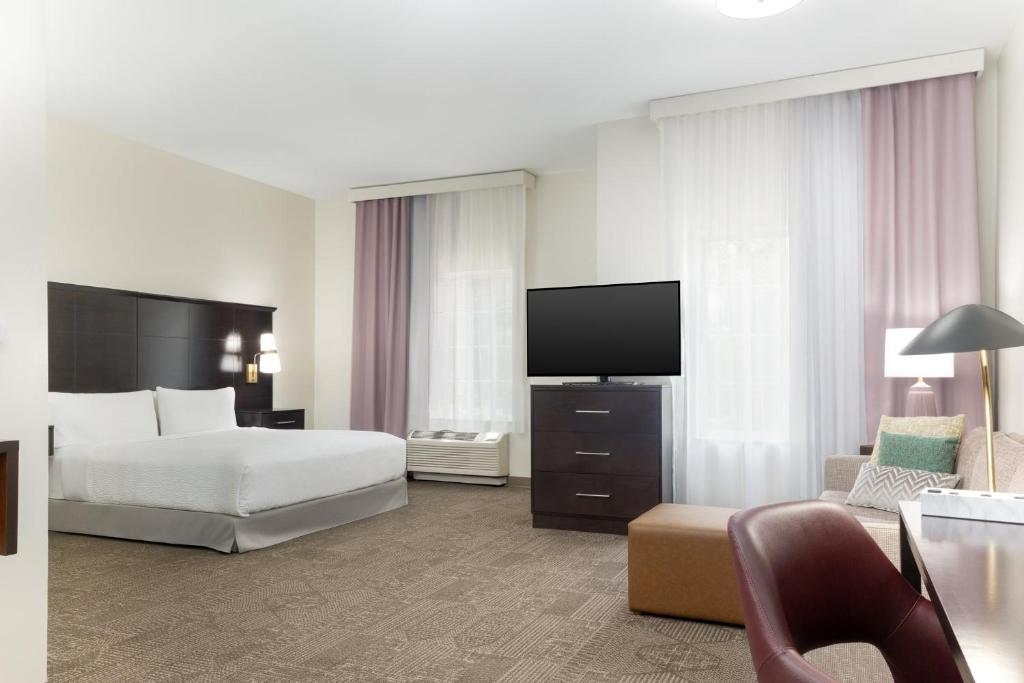 Staybridge Suites Denver - Central Park by IHG - Error