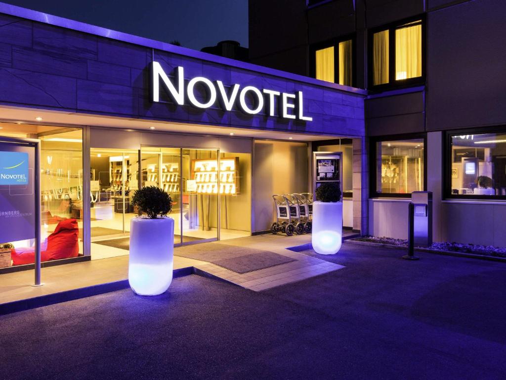 Novotel Nürnberg am Messezentrum - Resim 1