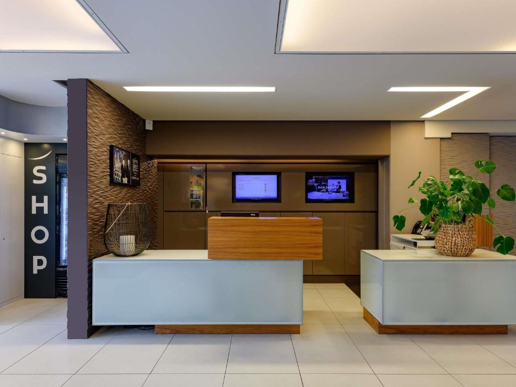 Novotel Nürnberg am Messezentrum - Resim 6