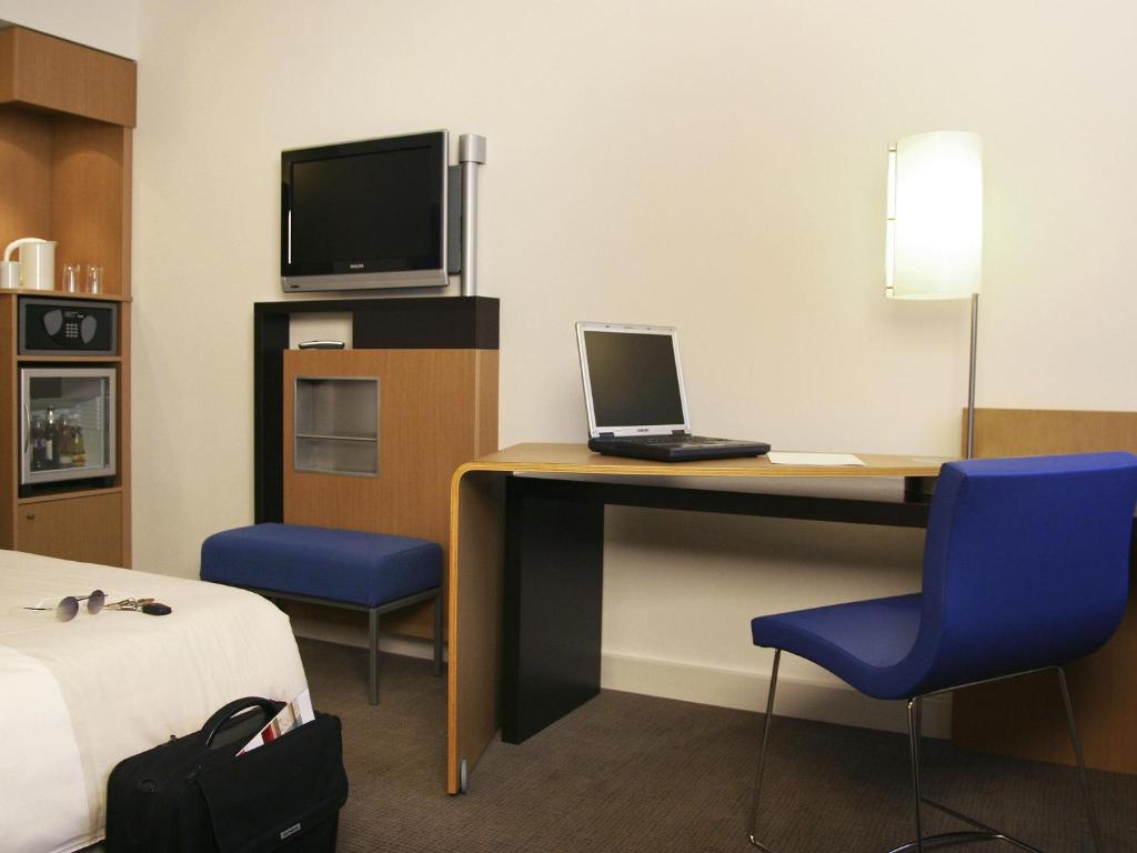 Novotel Nürnberg am Messezentrum - Resim 16