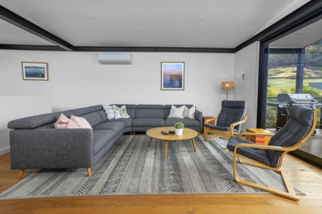 Red Salt - modern and spacious