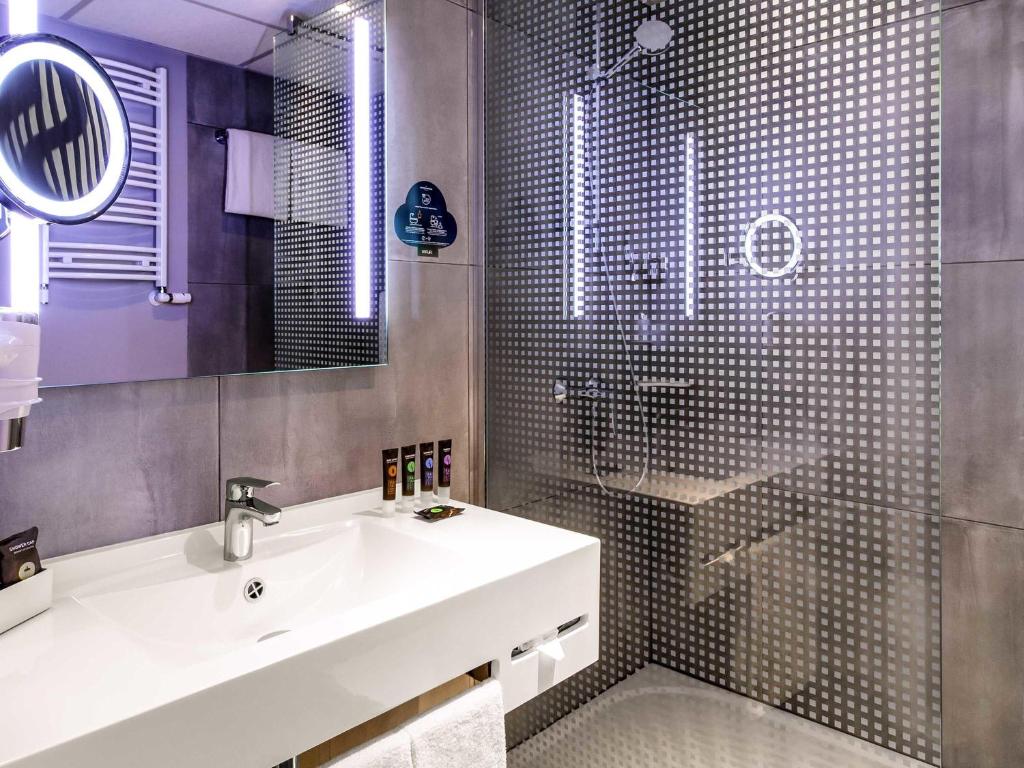 Novotel Warszawa Airport - Resim 40