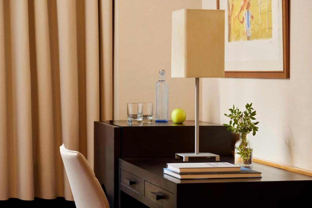 NH Ciudad de Valencia - Resim 11