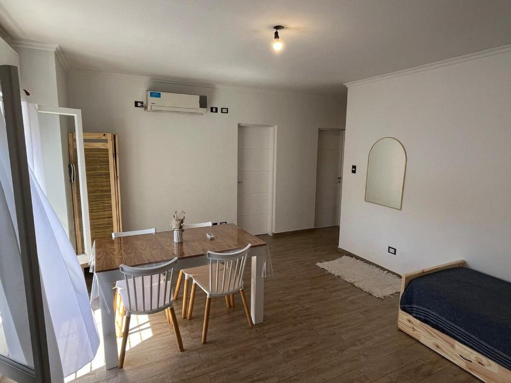 Apartamento in Monte Grande - AirPort Ezeiza - 15min EZE