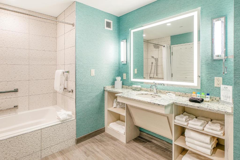 Margaritaville Resort Gatlinburg photo