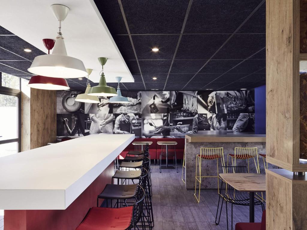 ibis Aix en Provence - Resim 21