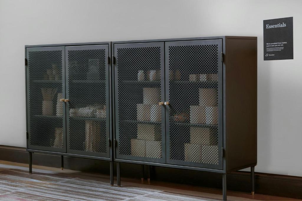 Sonder by Marriott Bonvoy The Nealon - Resim 45