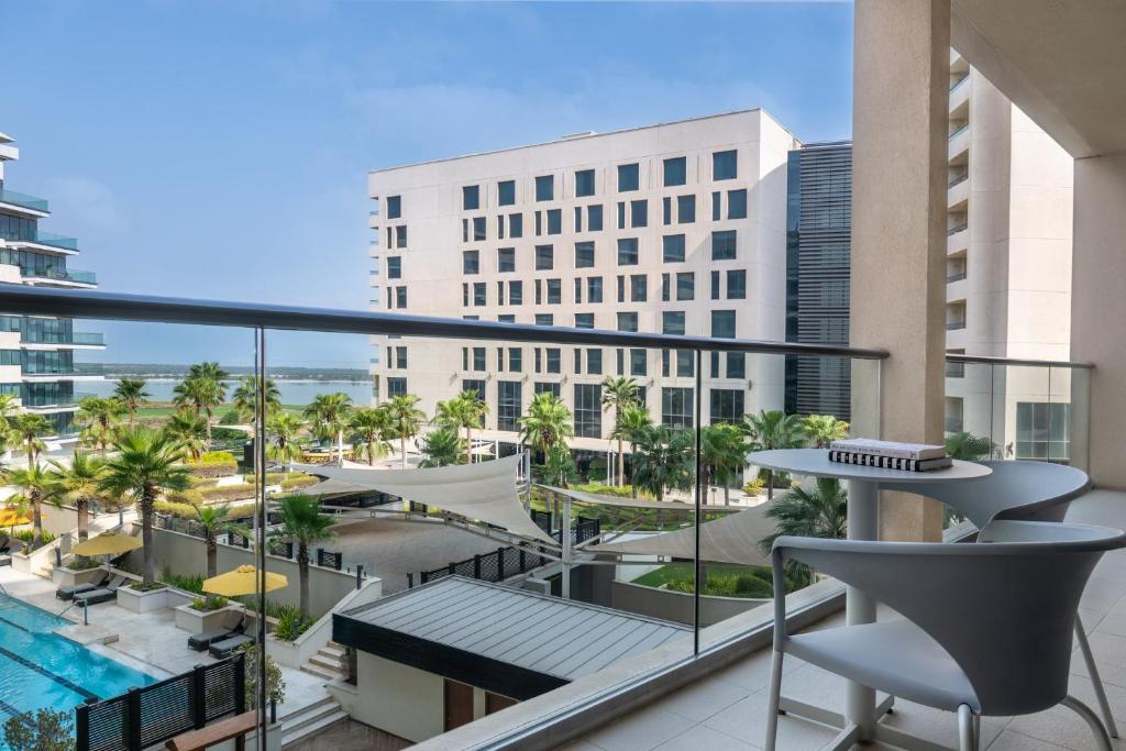 Staybridge Suites Yas Island Abu Dhabi by IHG - Resim 39