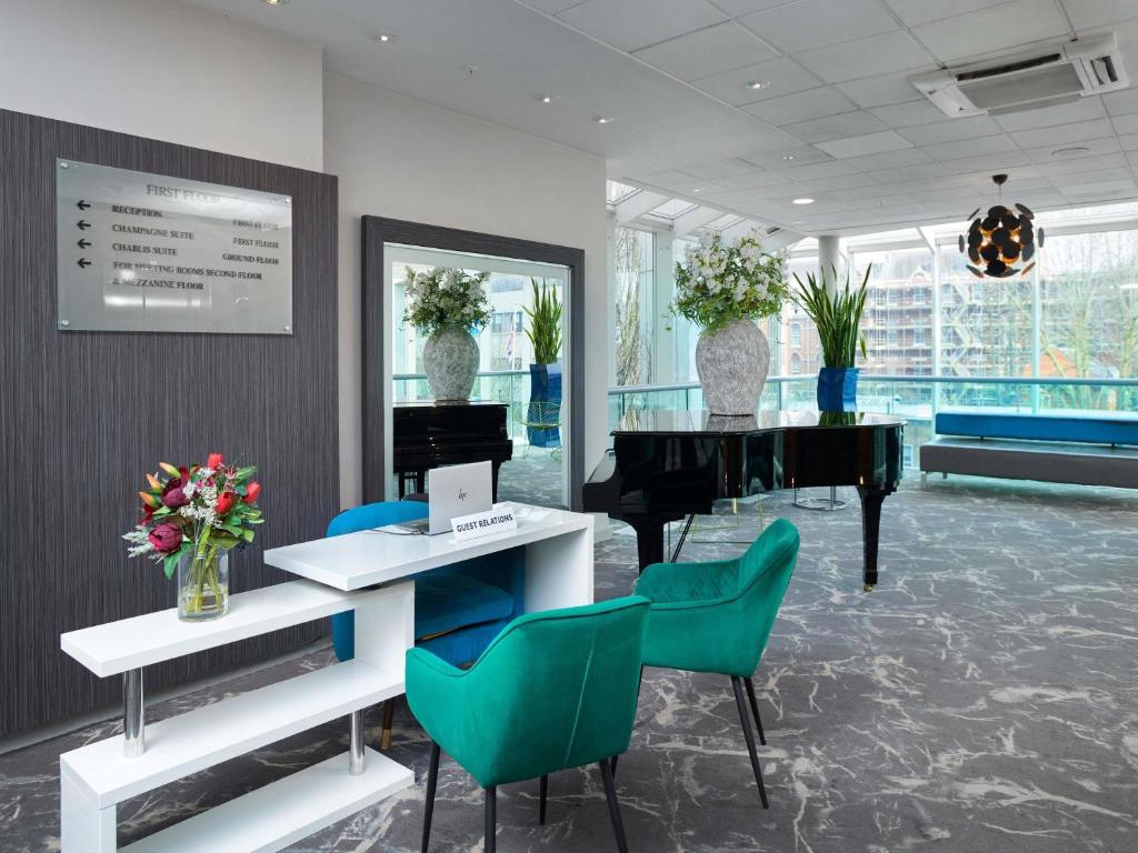 Novotel London West - Resim 4