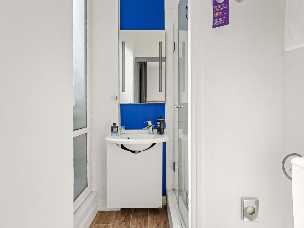 ibis Styles Paris République Le Marais - Resim 3