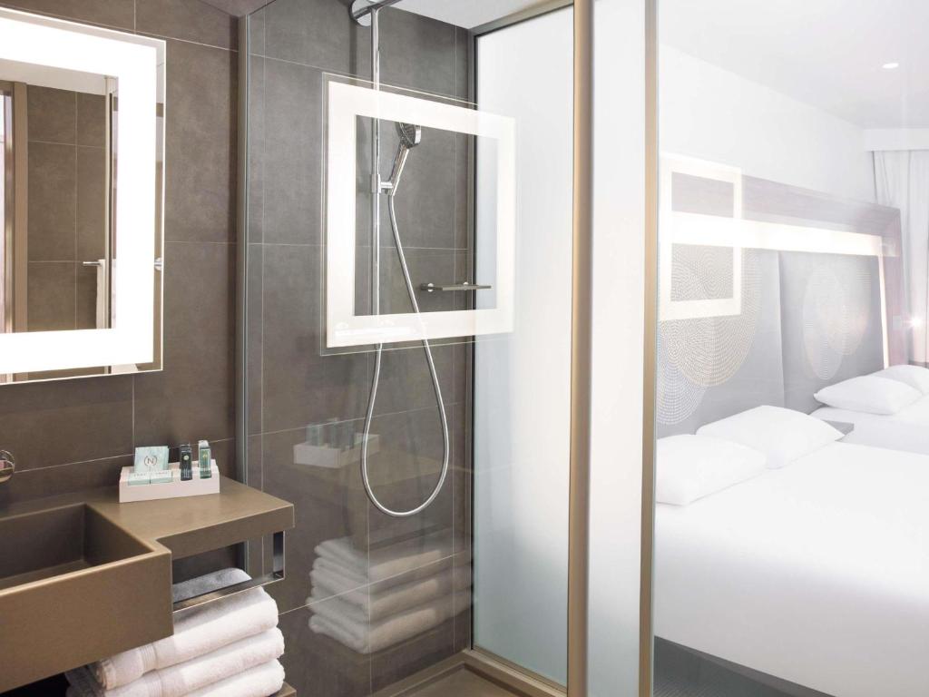 Novotel Paris Les Halles - Resim 2