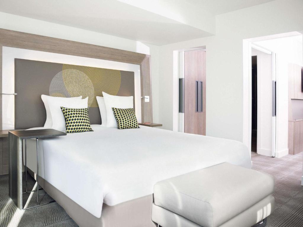 Novotel Paris Les Halles - Resim 11