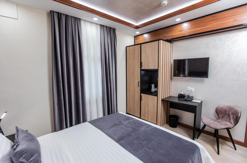 فضای داخلی Art Deluxe Hotel در تاشکند - تصویر ۳