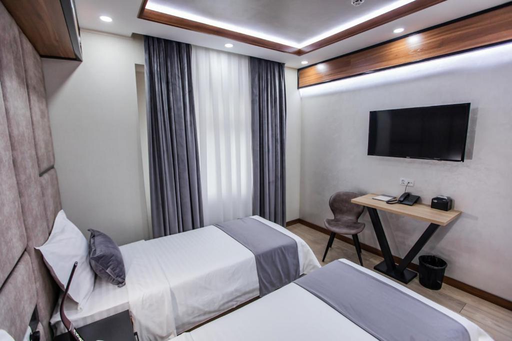 لابی و فضای عمومی Art Deluxe Hotel - تصویر ۵