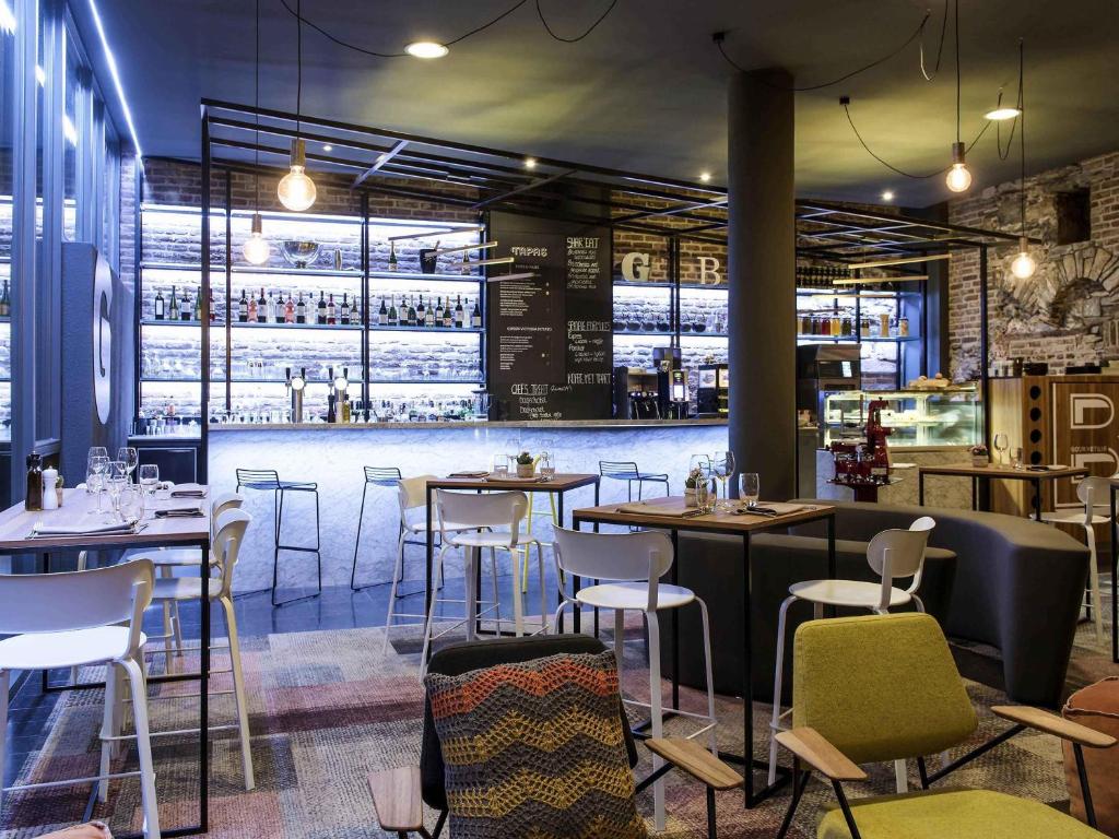 Novotel Gent Centrum - Resim 30