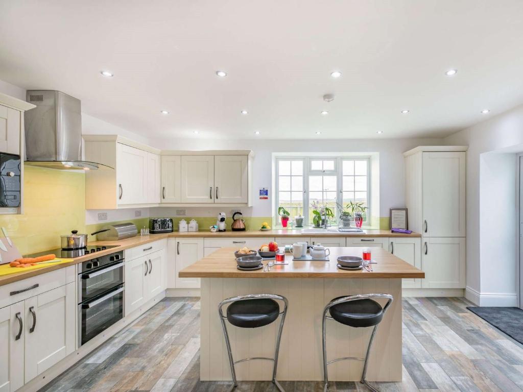Dapur atau dapur kecil di 3 Bed in Bridlington 56248