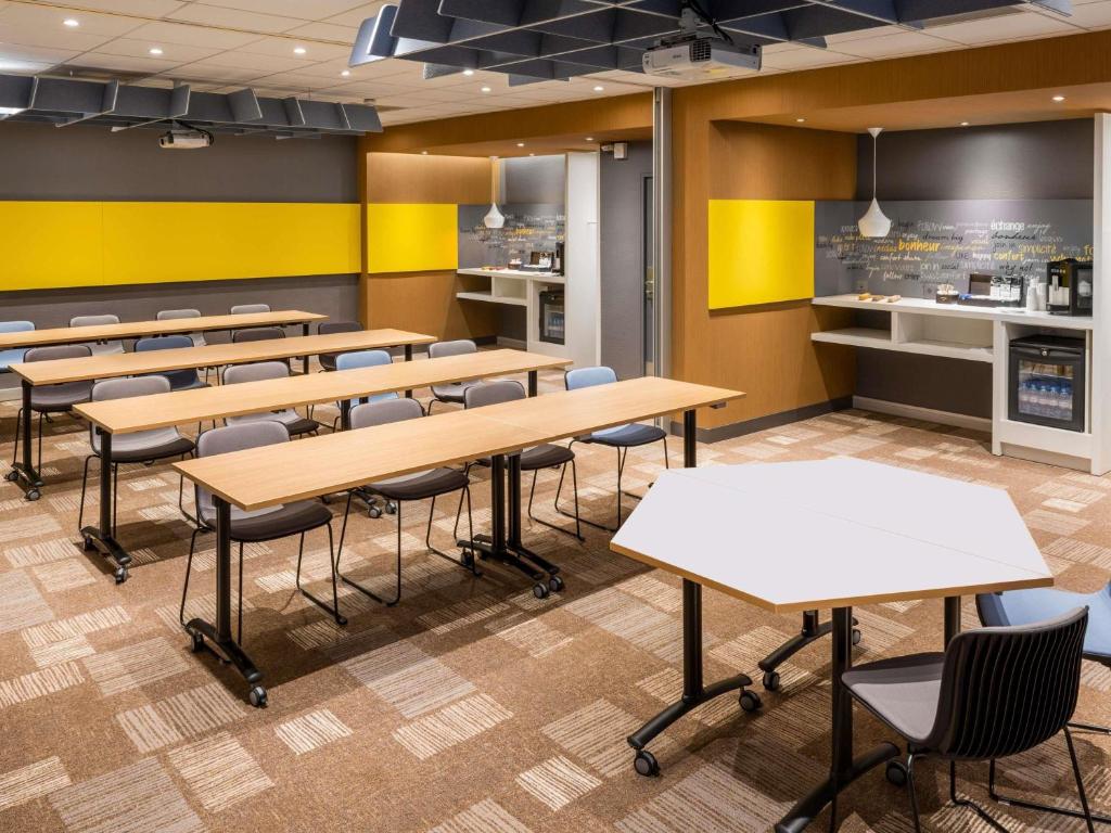 ibis Lille Centre Gares - Resim 40