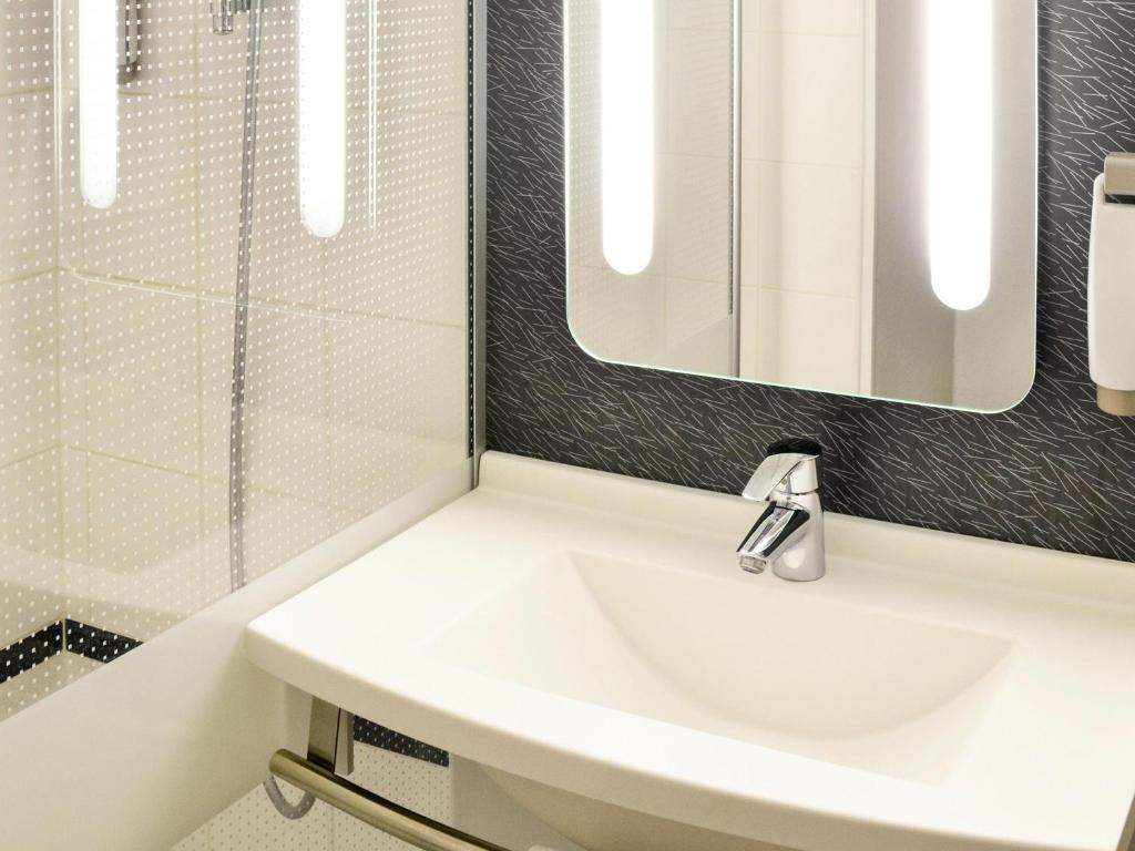 ibis Avignon Centre Gare - Resim 16