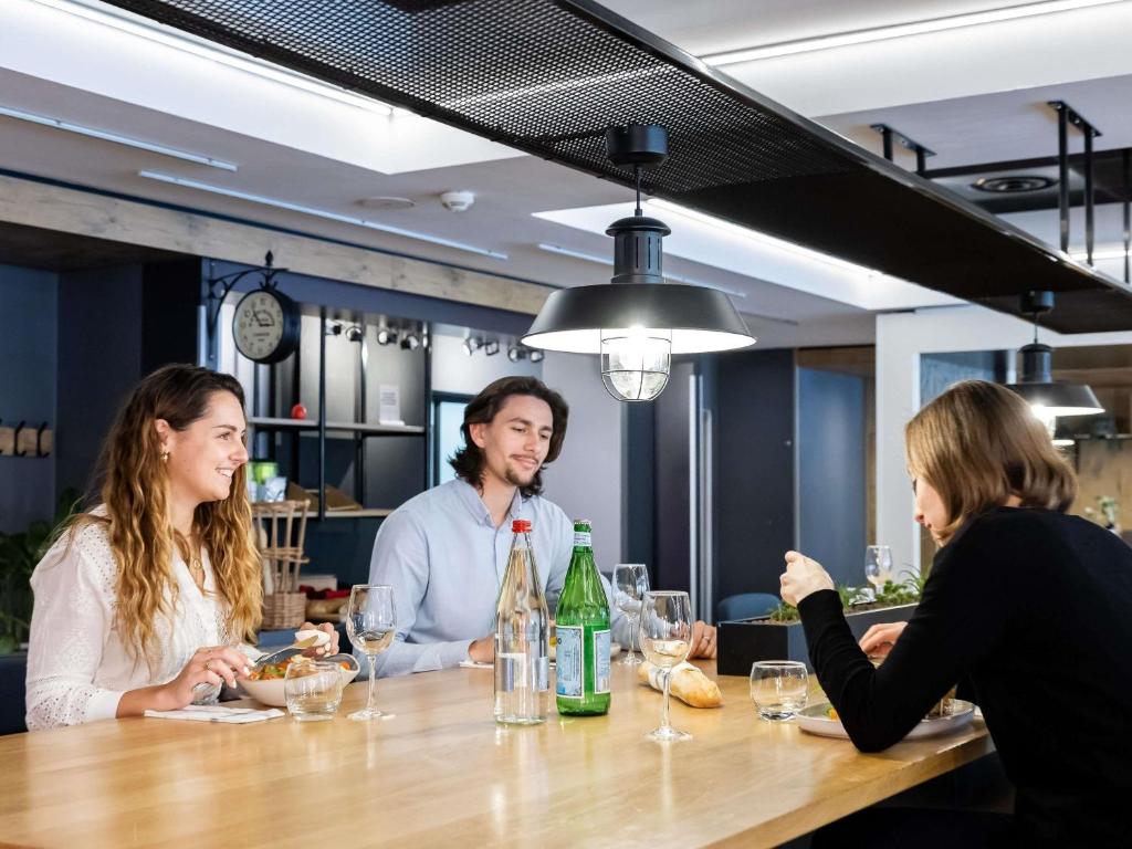 ibis Bordeaux Centre Meriadeck - Resim 40