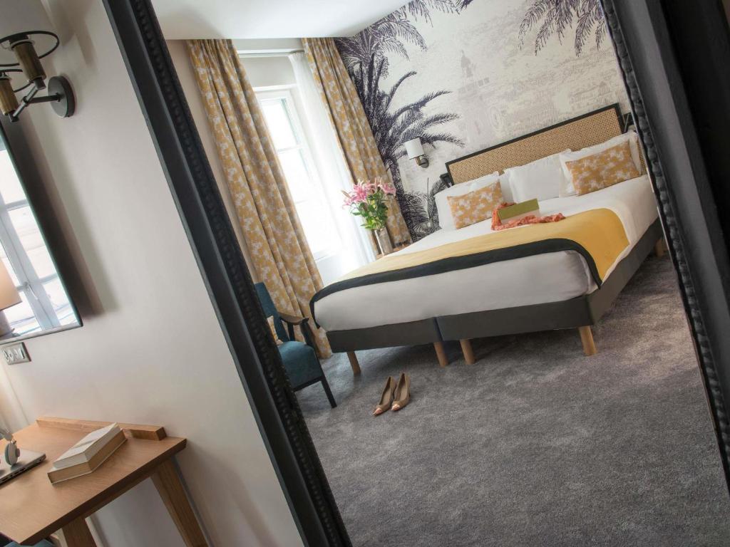 Mercure Nice Marché Aux Fleurs - Resim 28