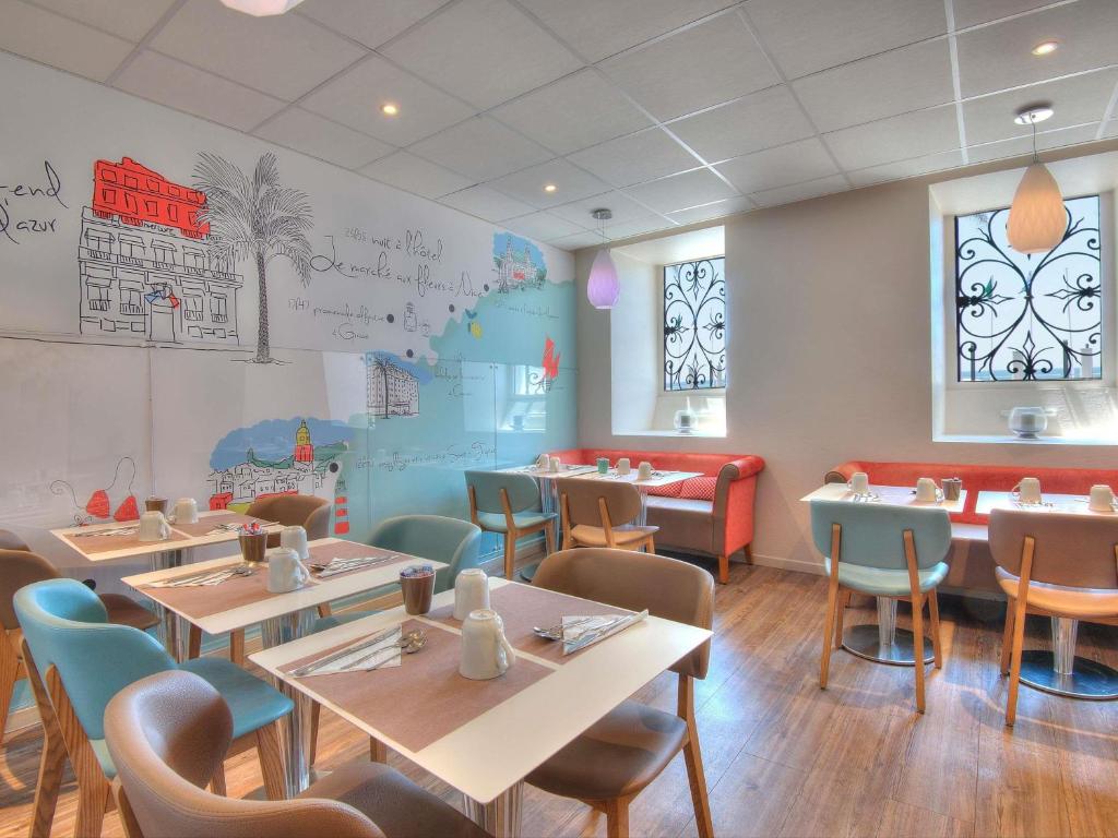 Mercure Nice Marché Aux Fleurs - Resim 37