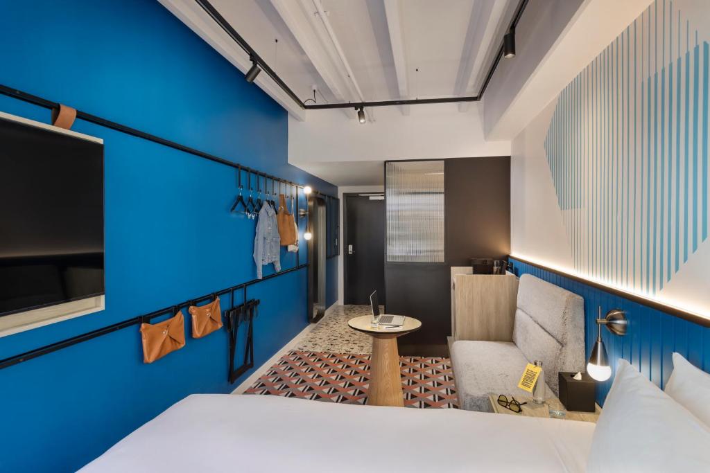 TRIBE Auckland - Resim 24