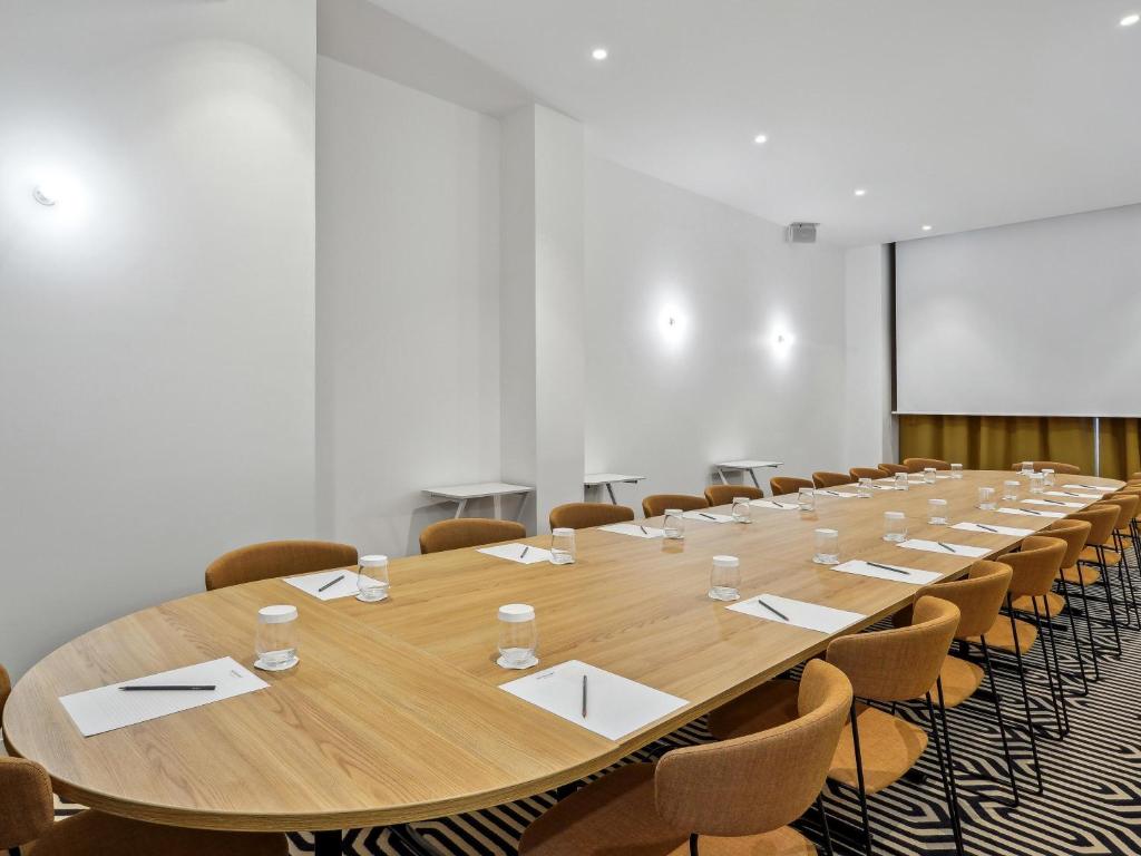 Mercure Paris Opéra Faubourg Montmartre - Resim 41