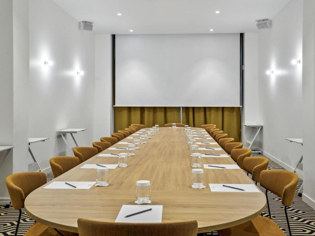 Mercure Paris Opéra Faubourg Montmartre - Resim 42