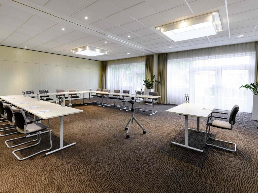 Novotel Frankfurt City - Resim 45