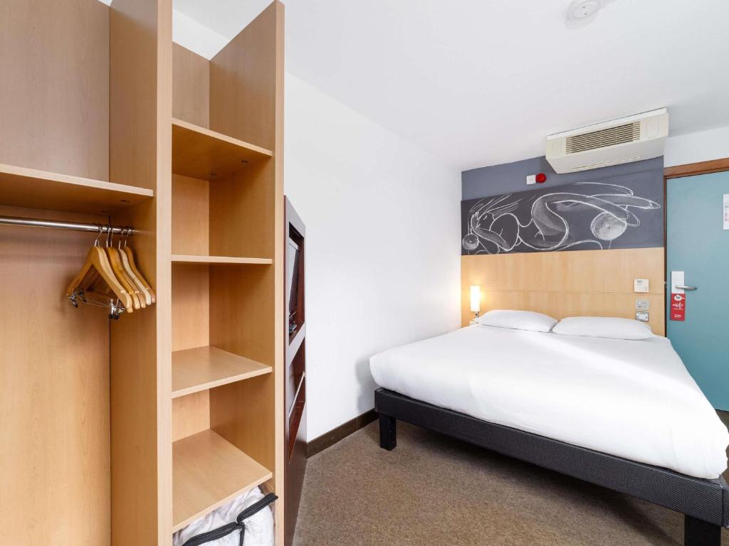 ibis Southampton - Resim 15