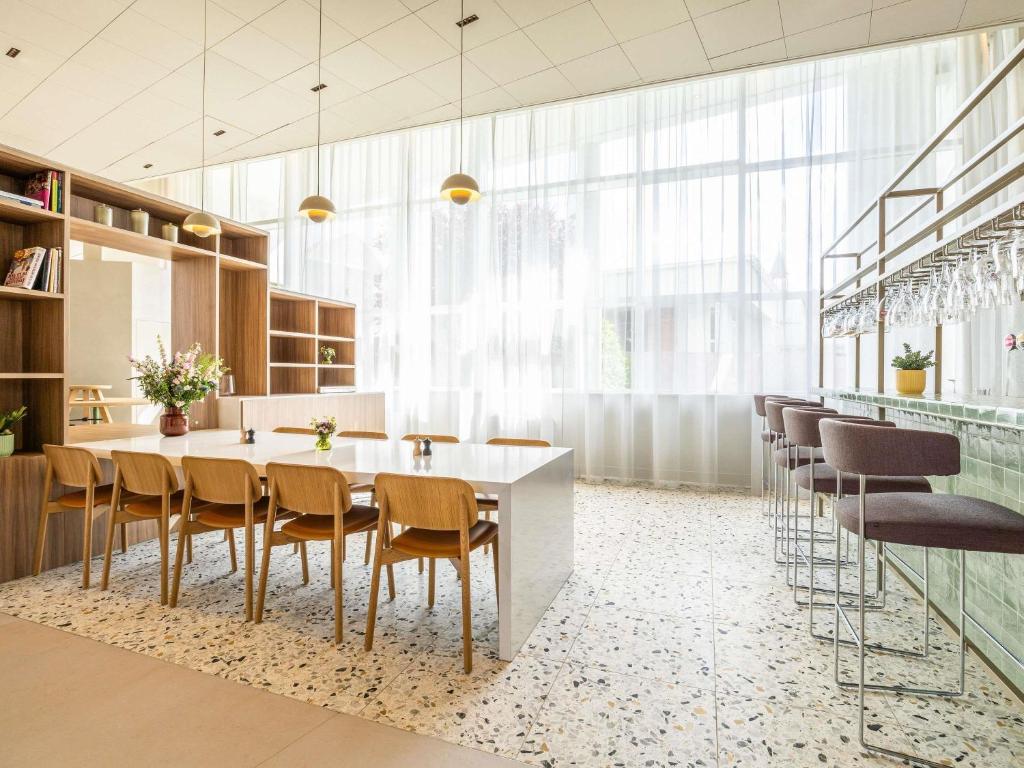 Novotel Brugge Centrum - Resim 38