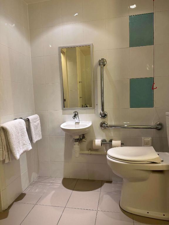 Novotel Birmingham Centre - Resim 16