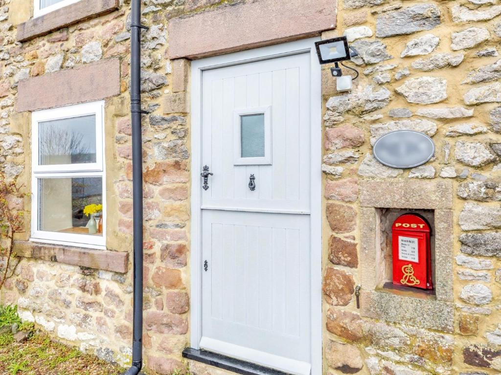 Imagine din galeria proprietății 2 Bed in Wirksworth 1 mile 91398 în Wirksworth