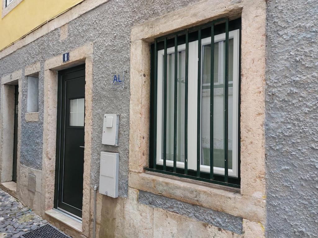 TVM simple studio in old Lisbon