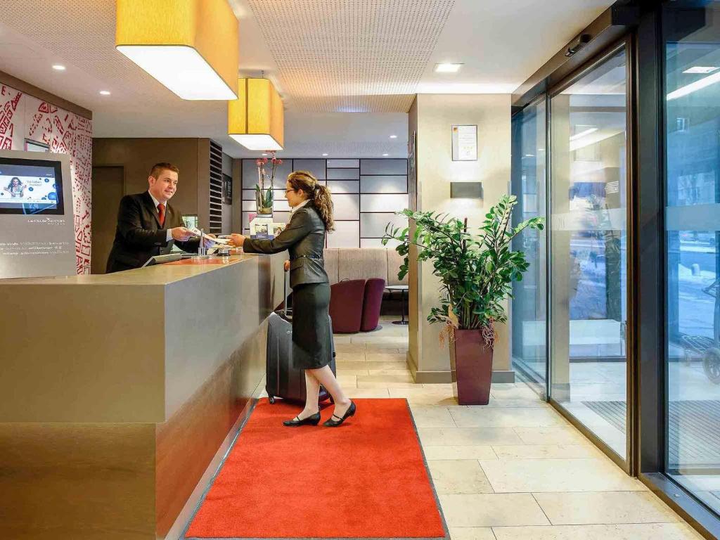 Mercure München City Schwabing - Resim 5