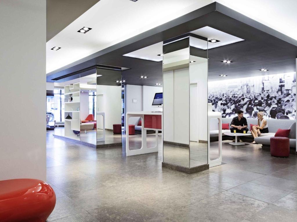 Novotel Montreal Center - Resim 1